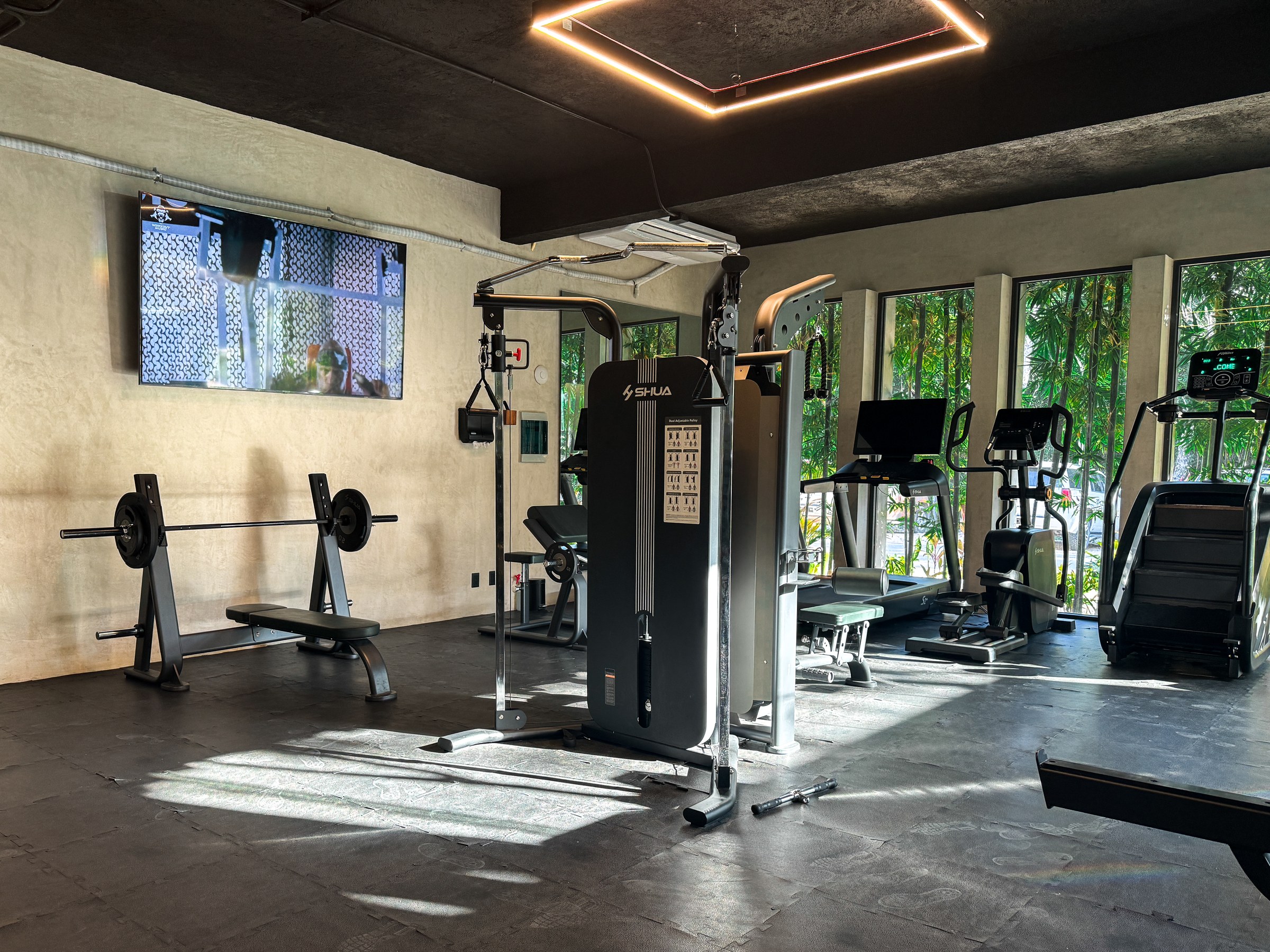 AMARI Uptown shared gym facility