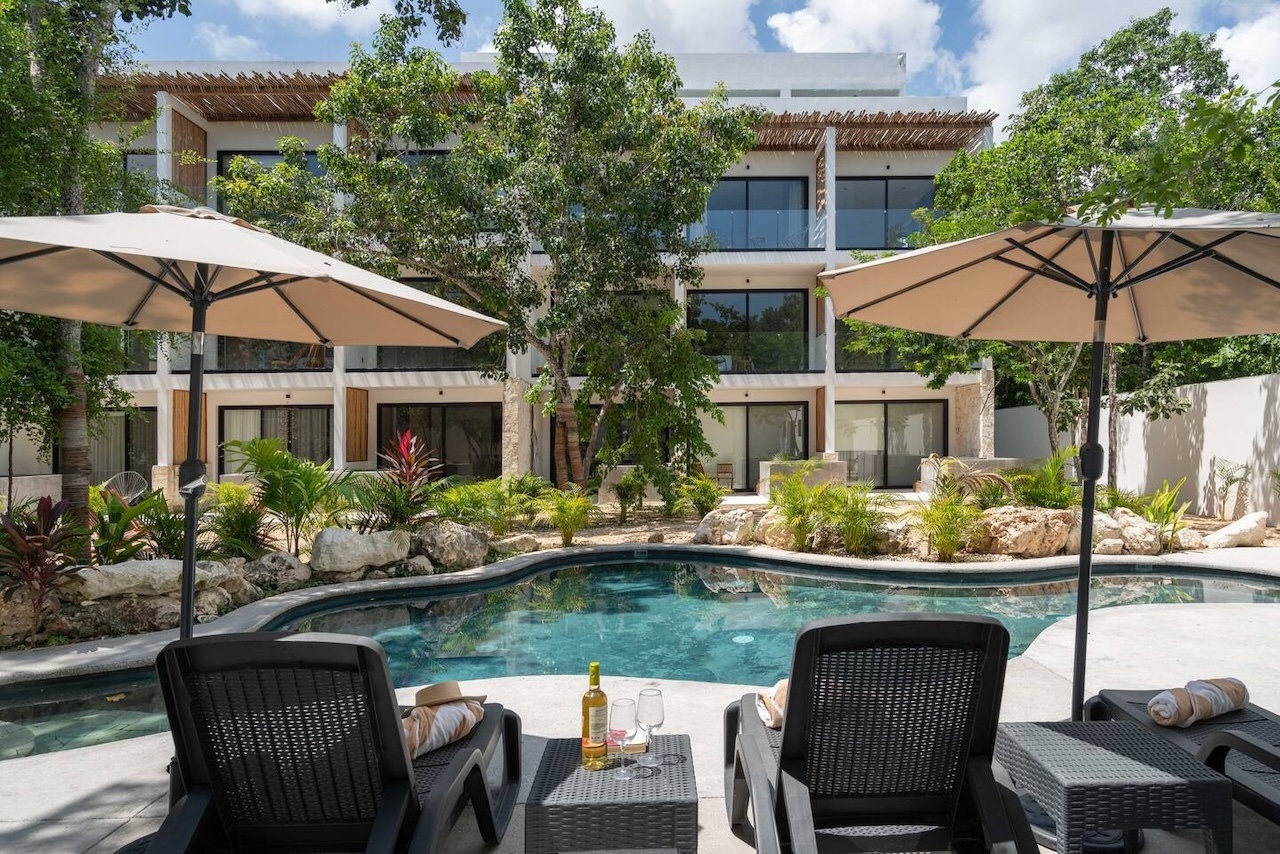 Main courtyard pool at Erena Mindful Apartments, La Veleta, Tulum