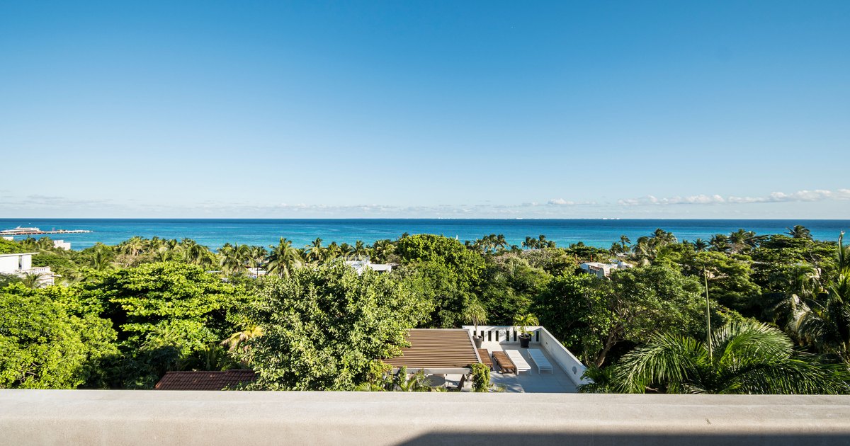 Rooftop terrace at Soleii Playacar overlooking the Caribbean Sea, Playa del Carmen